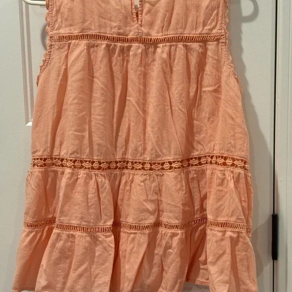 LOFT Peach Sleeveless Blouse - Picture 2 of 4
